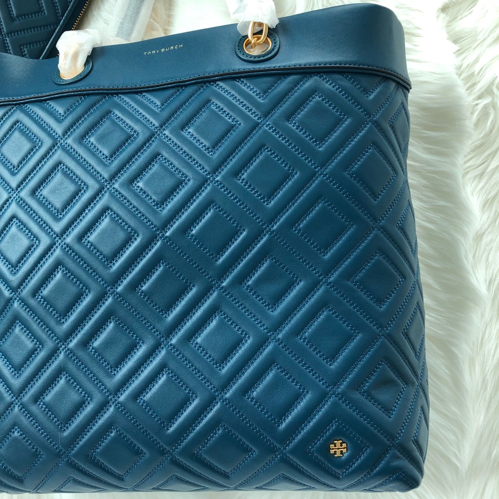 Tory Burch Fleming Medium Tote (Tote Only) - Picture 5 of 8